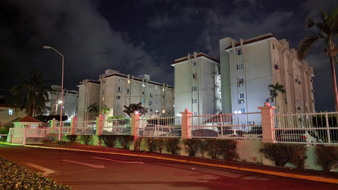 Oaklands Oasis Apartment คิงส์ตัน ภายนอก รูปภาพ