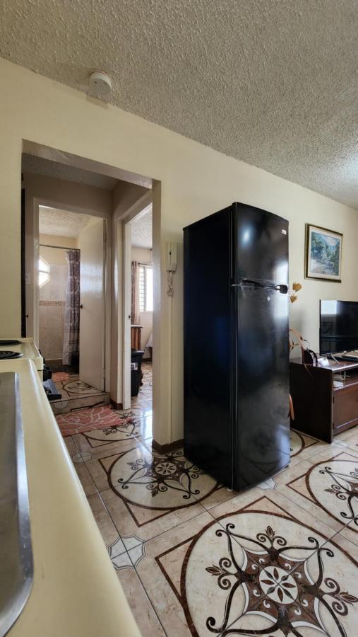 Oaklands Oasis Apartment คิงส์ตัน ภายนอก รูปภาพ