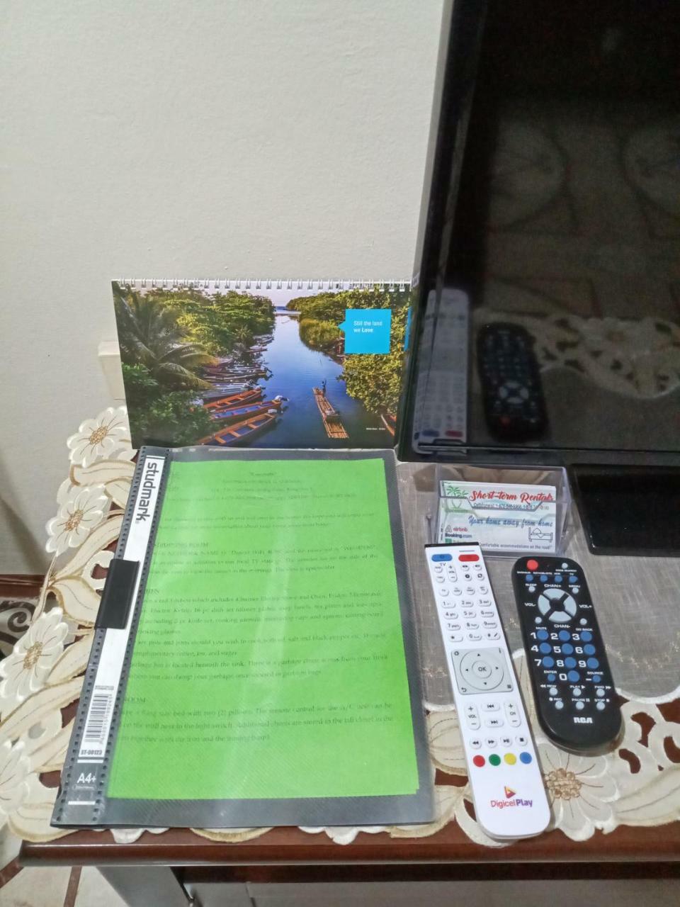 Oaklands Oasis Apartment คิงส์ตัน ภายนอก รูปภาพ